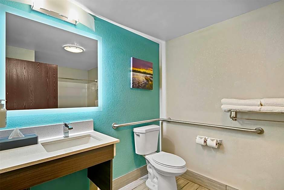 La Quinta Inn & Suites by Wyndham Batavia