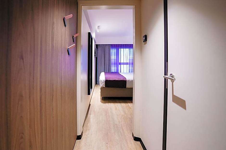 Ostend Hotel