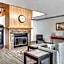 Country Inn & Suites by Radisson, Grand Rapids Airport, MI