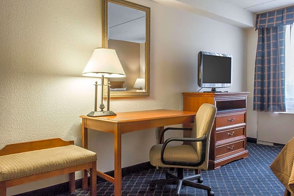 Clarion Hotel and Conference Center