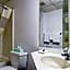 Travelodge by Wyndham Niagara Falls