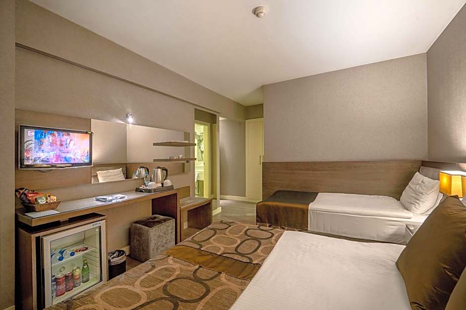 The New Hotel Zeybek