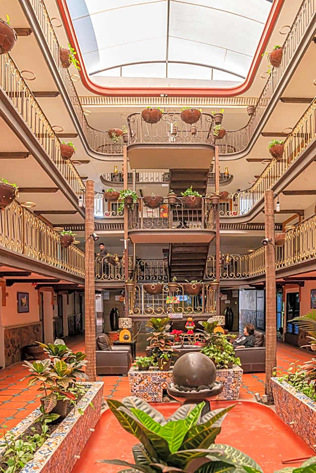 HOTEL ZAPOTLAN