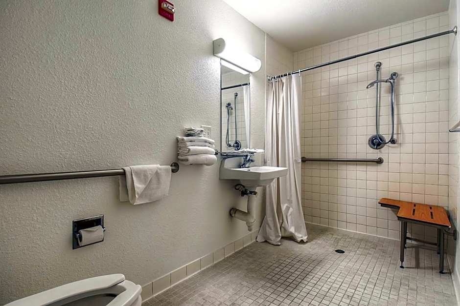 Motel 6-San Diego, CA - North