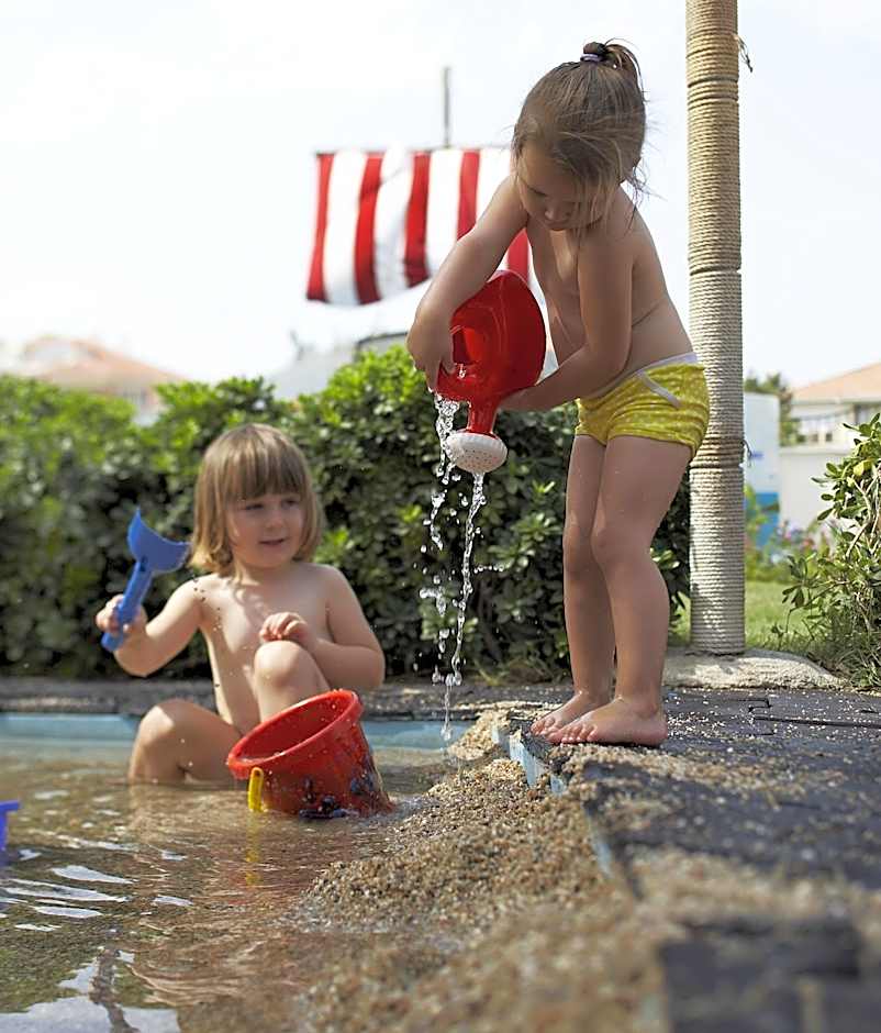 Club Anastasia - Family Hotel