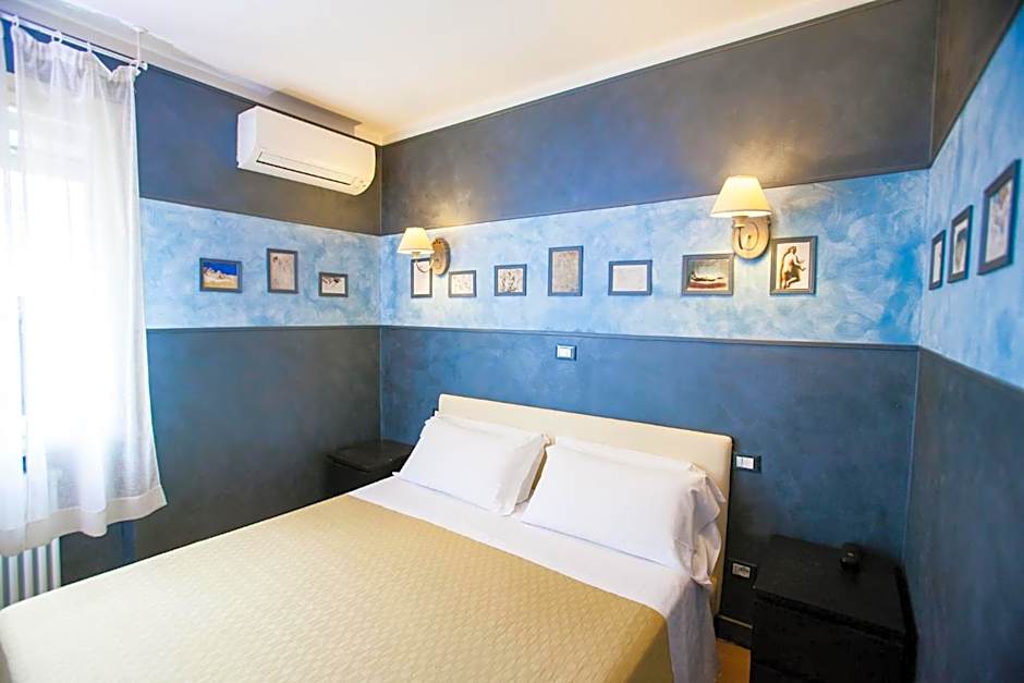 Hotel Diana