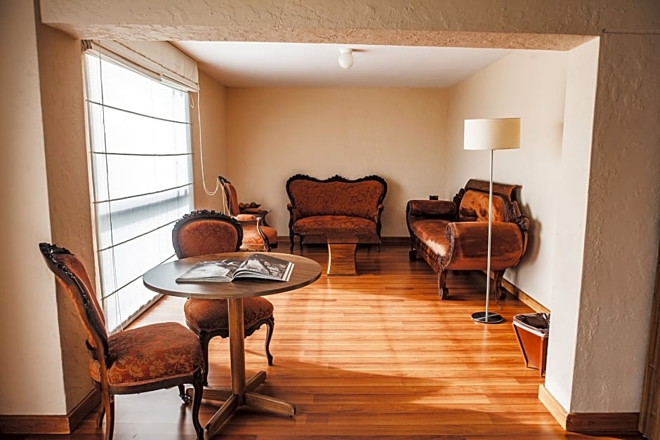 BTH Hotel Arequipa Lake