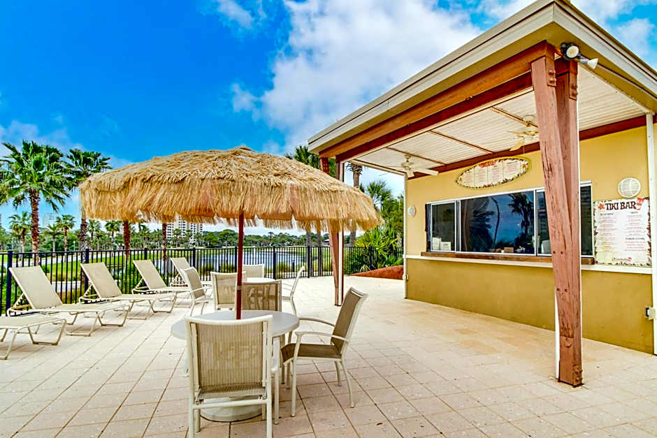 Luau Condos II