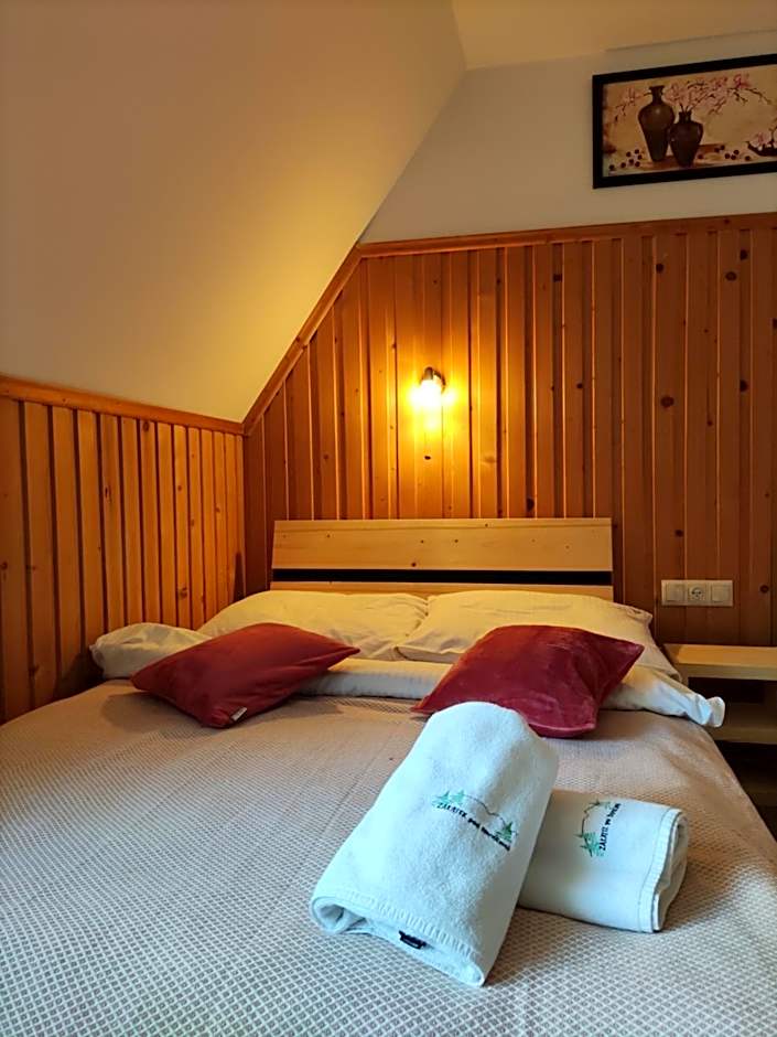 Zakątek Pod Smrekami