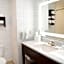 Hampton Inn & Suites Williamsport-Faxon Exit