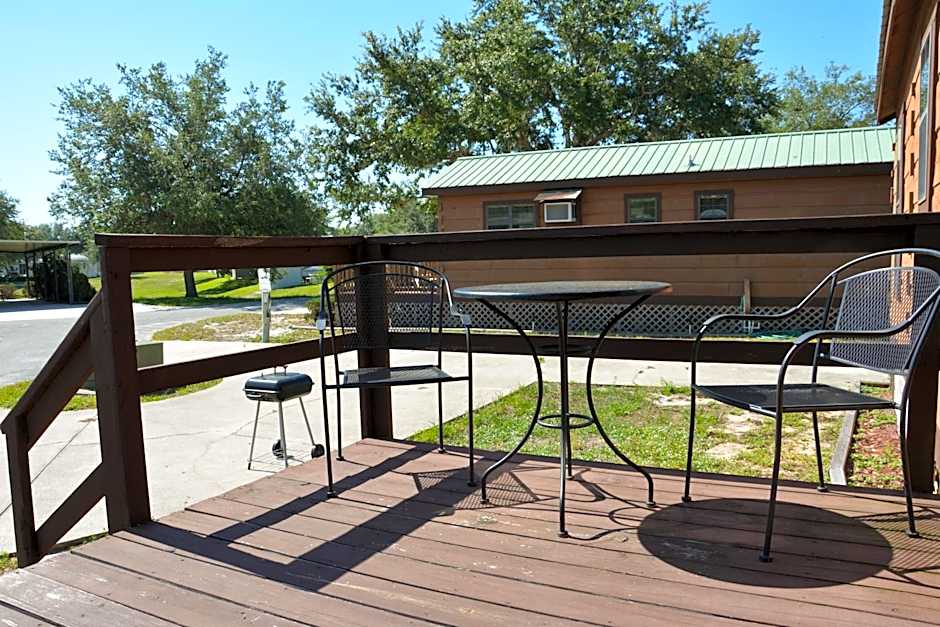 Camp Mack Lodge, Marina & RV Resort