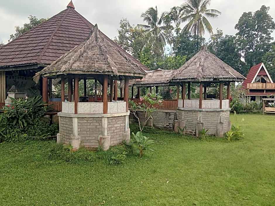 Hakiki Inn Bungalows