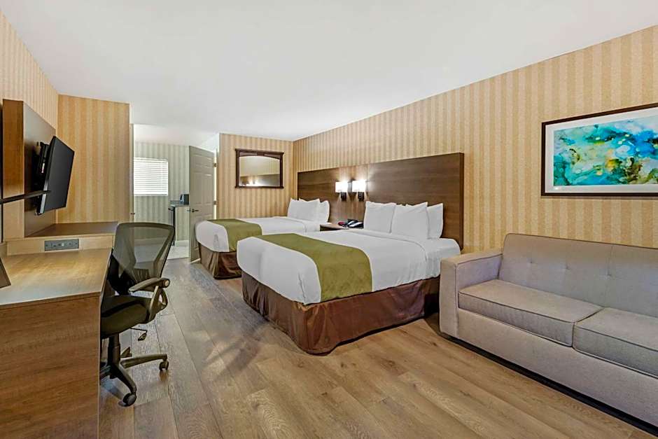 Quality Inn & Suites Maingate