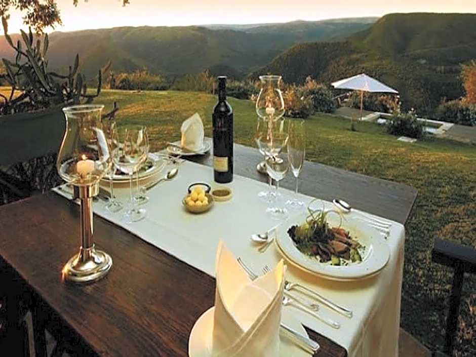 Leeuwenbosch Country House - Amakhala Game Reserve