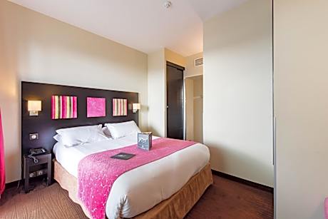 Superior Double Room with Seaview - Second Floor
