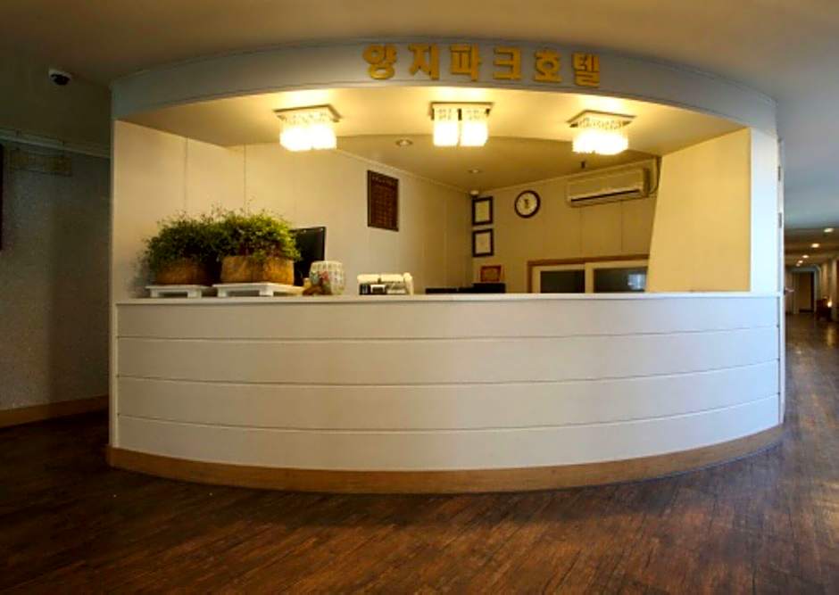 Yangji Park Hotel
