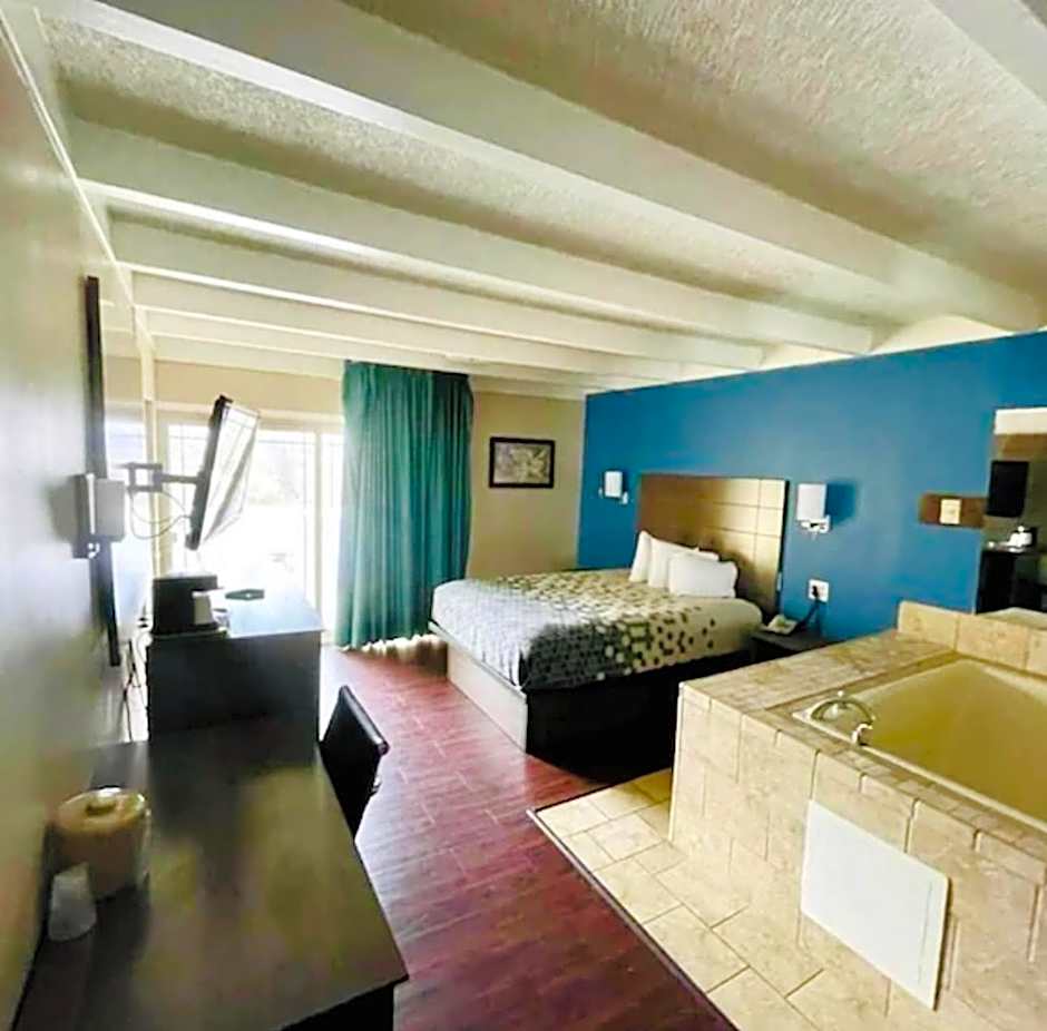 Baymont by Wyndham Bay City