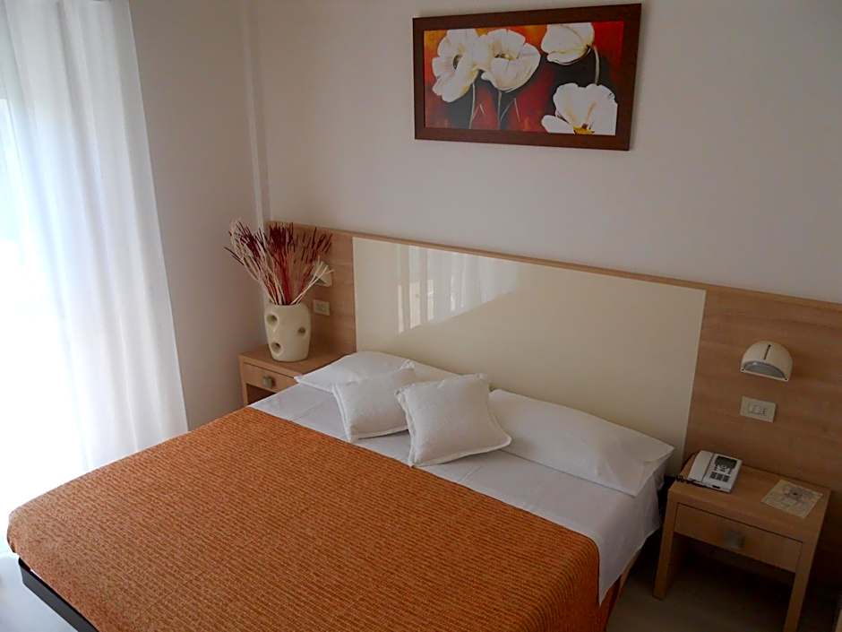 Hotel Sahara