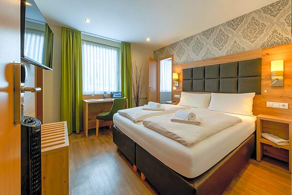 AKZENT Hotel Restaurant Roter Ochse Rhens bei Koblenz