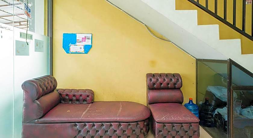 RedDoorz Syariah @ Jalan Bukit Kaminting 2