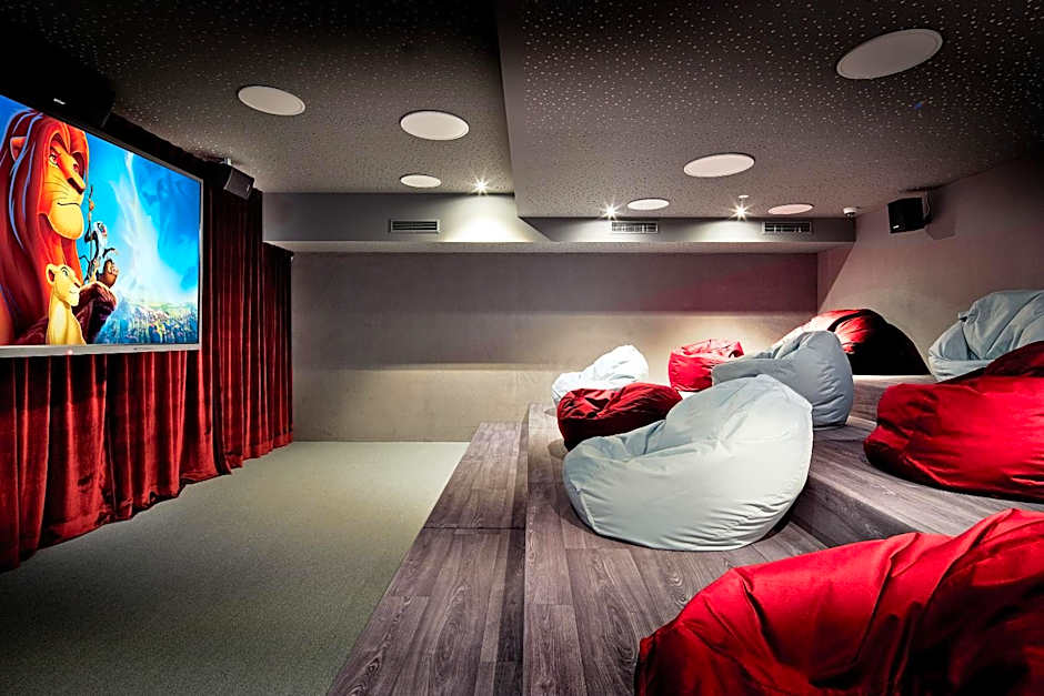 Hotel Berghof Crystal Spa & Sports