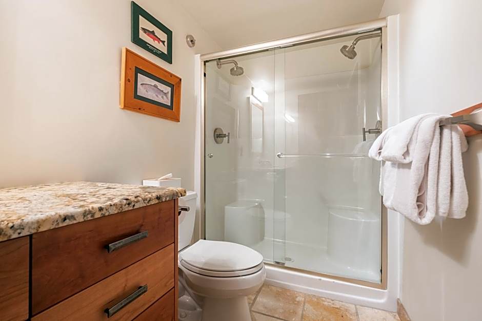 Blackcomb Greens by Outpost Whistler