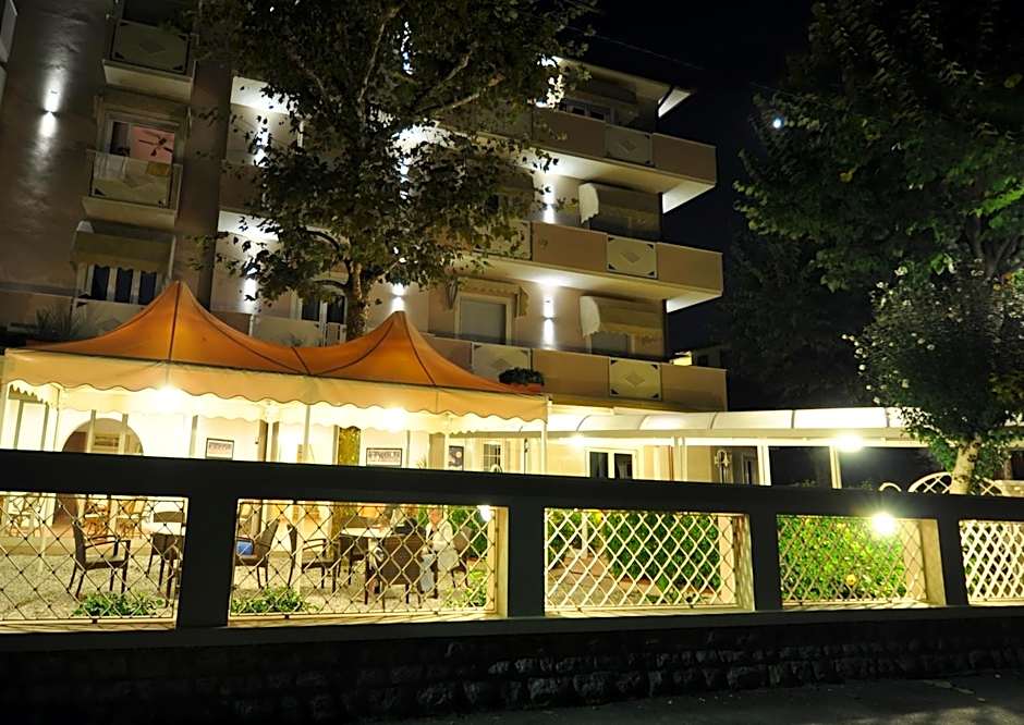 Hotel Azzurra