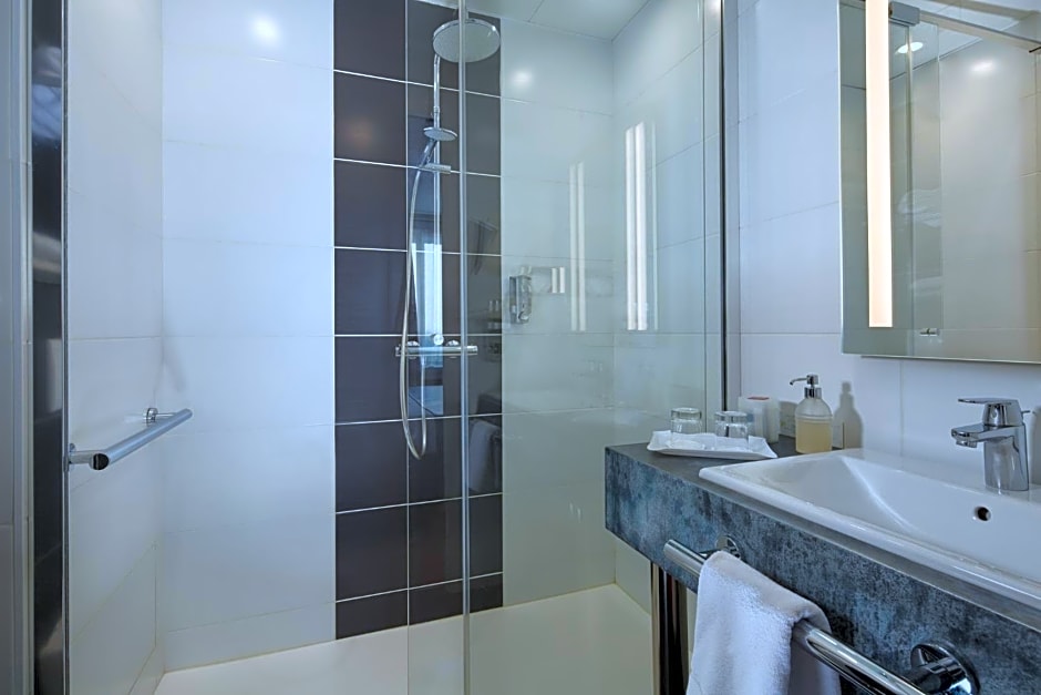3H Paris Marais Hôtel
