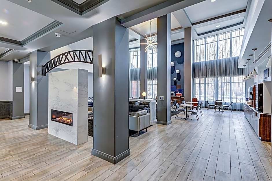 Holiday Inn Express Hotel & Suites Columbus OSU-Medical Center By IHG