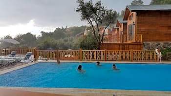 Kabak Armes Hotel
