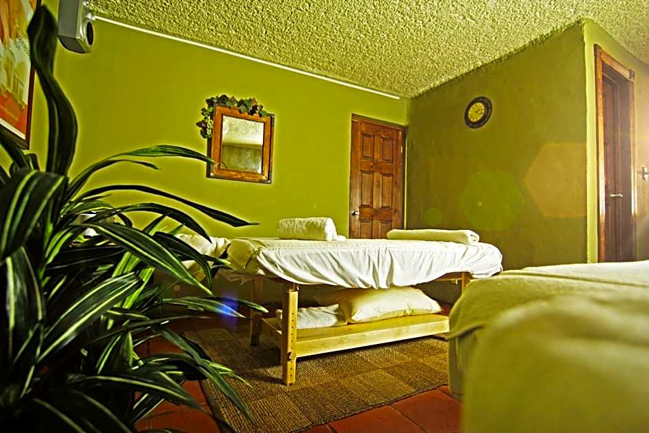 Puerto Nuevo Baja Hotel & Villas