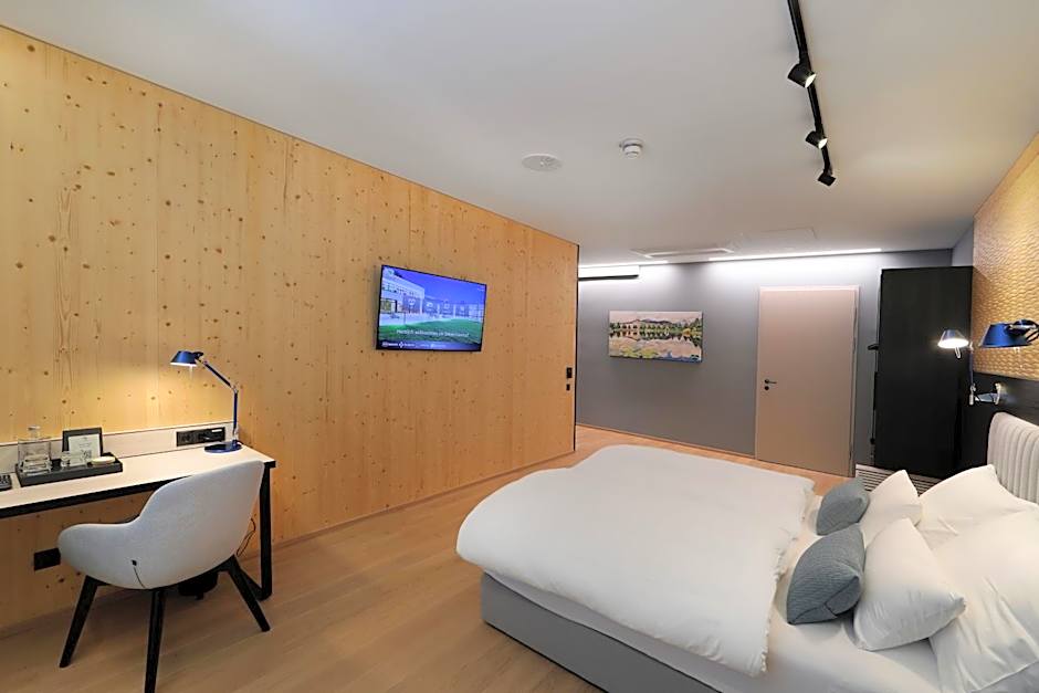 Hotel Steiermarkhof Graz - Aus Holz gebaut, von Hügeln geküsst