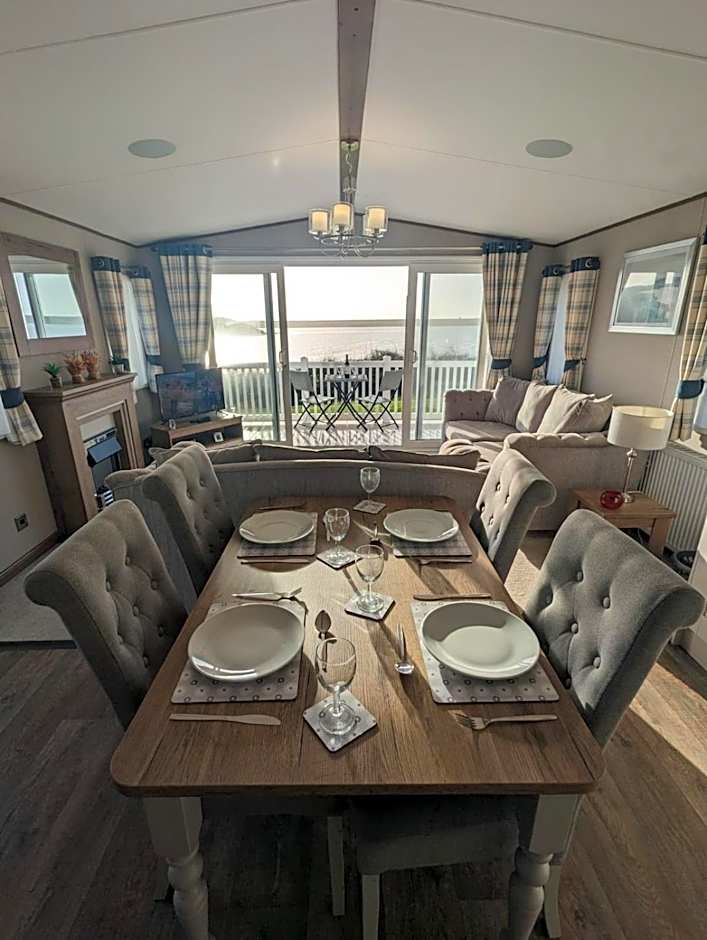Luxury Caravan Littlesea Haven Frontline Fleet Lagoon Views