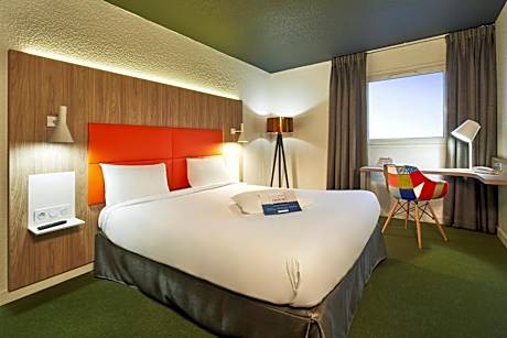 Kyriad Clermont Ferrand Nord - Riom