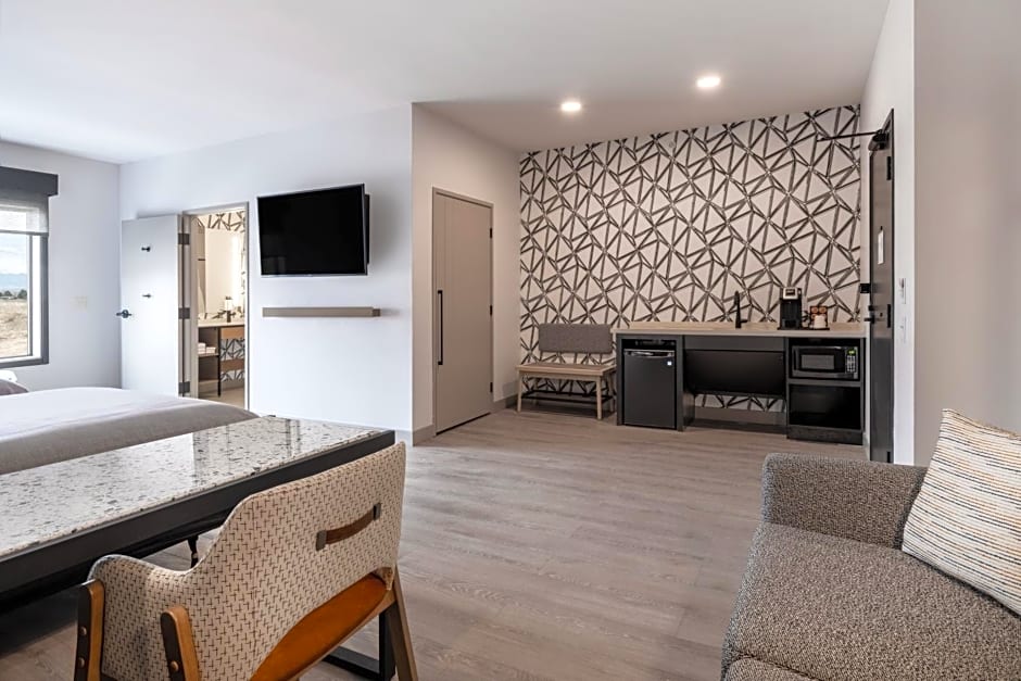 Atwell Suites - Denver Airport Tower Road By IHG