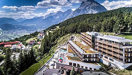 NIDUM - Casual Luxury Hotel