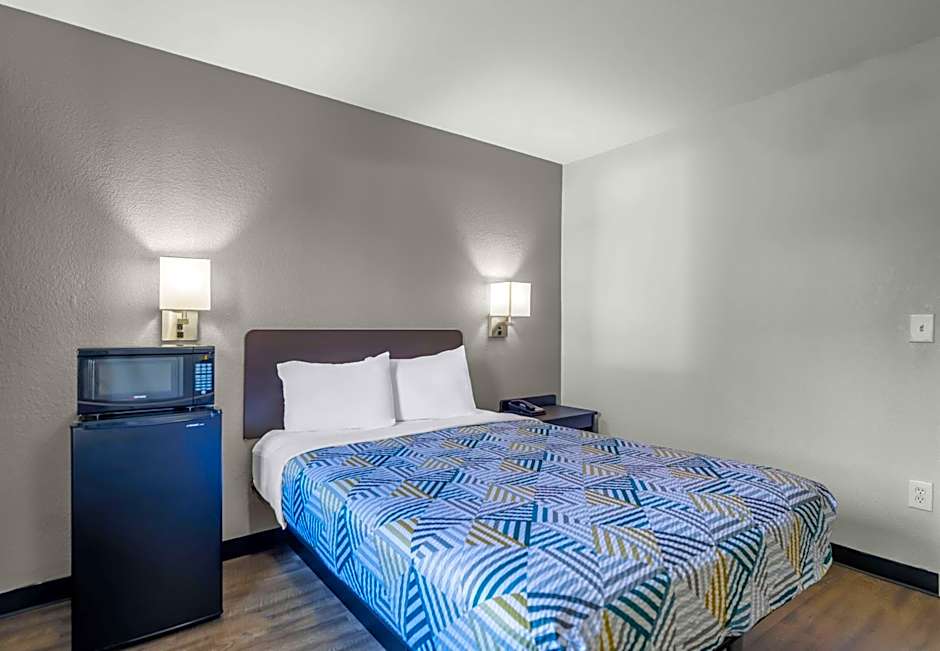 Motel 6 Elizabethtown, KY
