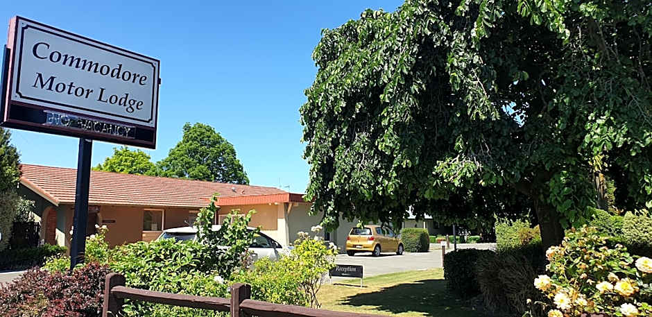 Commodore Motor Lodge