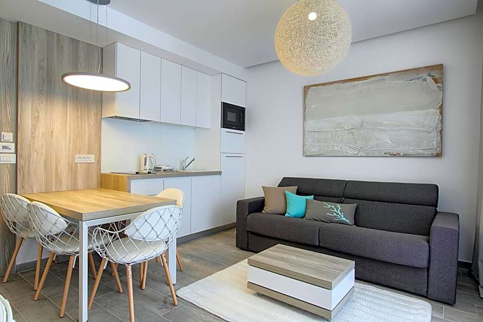 Kalamota Beach House