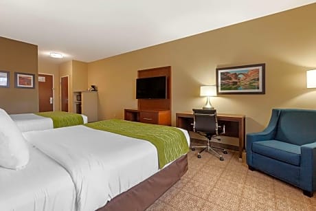 Queen Room with Two Queen Beds - Accessible/Non-Smoking