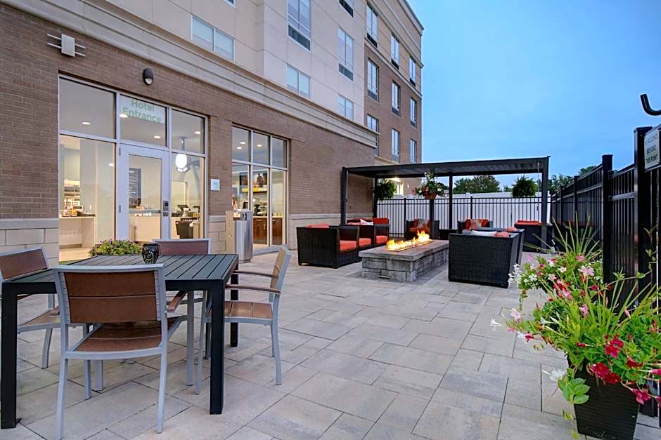 Holiday Inn Grand Rapids North By IHG