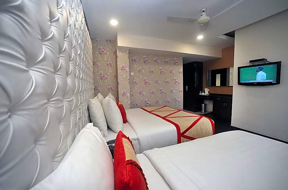 Hotel Lee International
