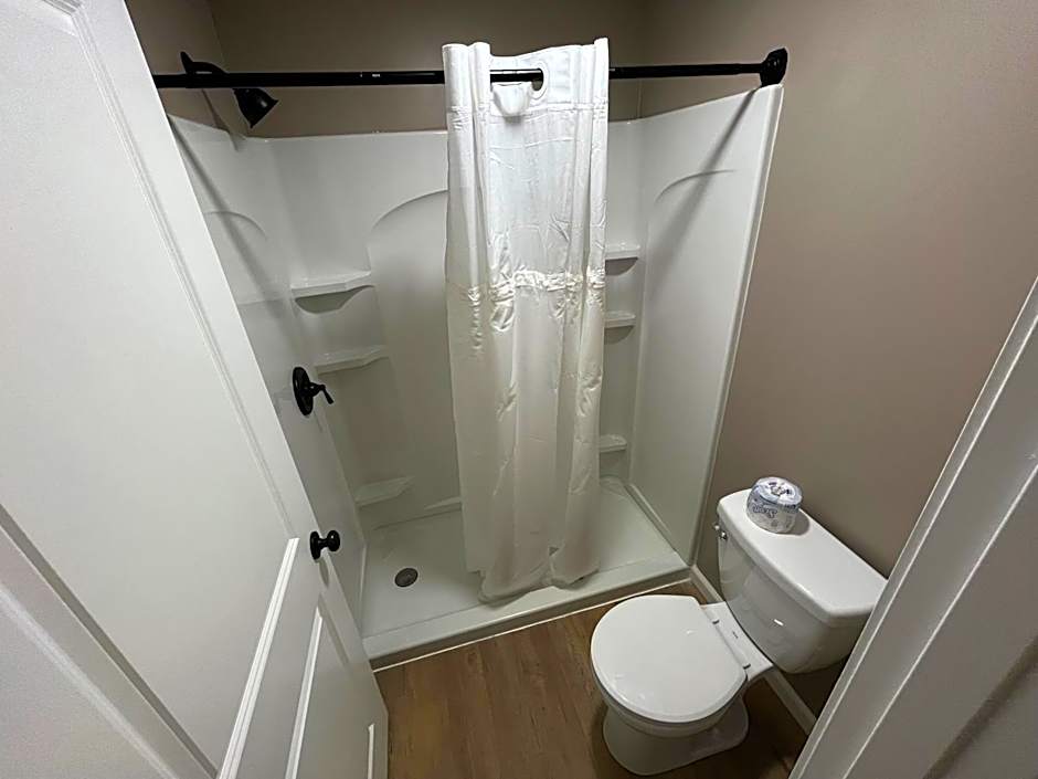 Valley Inn and Suites