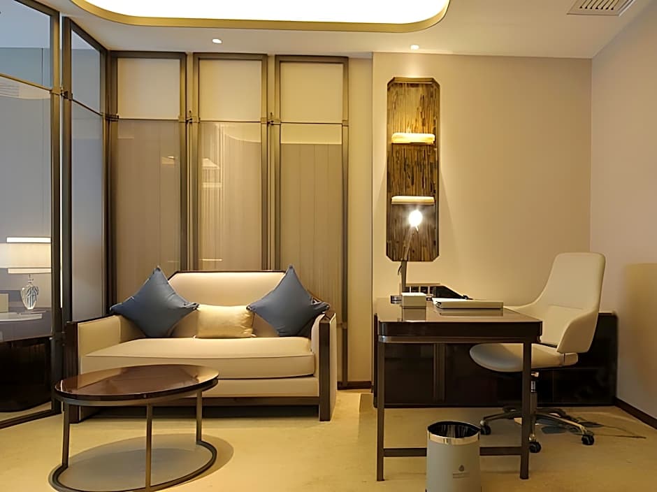 ANTHEA HOTEL