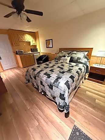 Two-Bedroom Suite