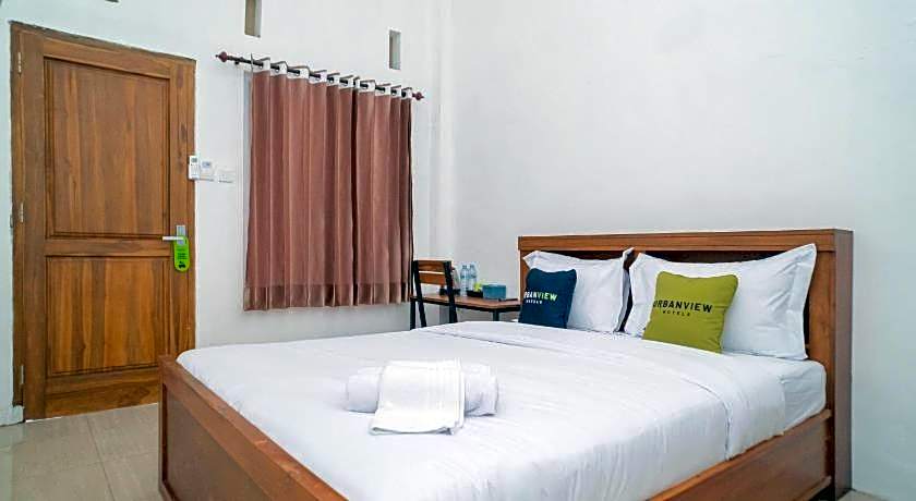 Urbanview Hotel Sky Batu Malang by RedDoorz