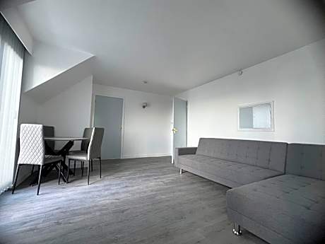 Self-catering Apartment with Sea View