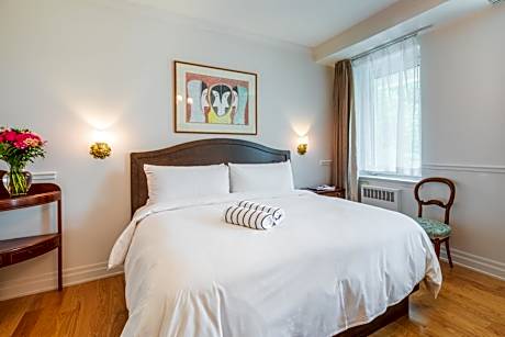 King Room with Balcony