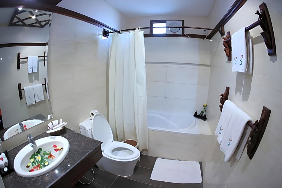 Shwe Yee Pwint Hotel