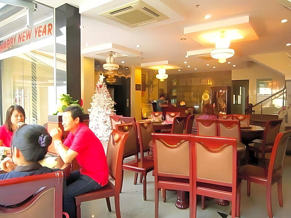 Hoa De Nhat - San Bay Tan Son Nhat 